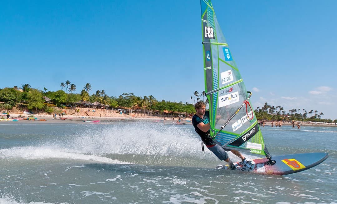windsurf em jericoacoara