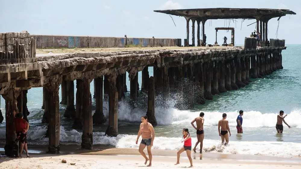 Quais praias de Fortaleza são boas para banho?